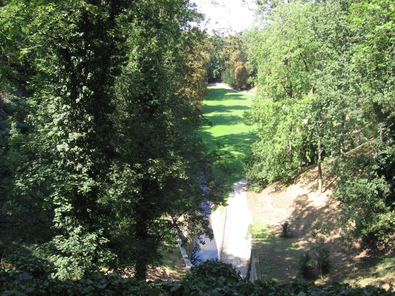 Brusnice stream in Deer Moat