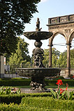 The singing fountain