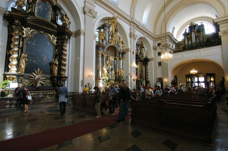 Church of our Lady Victorious benches